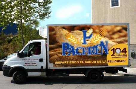 IDG GRUP WEB - ROTULACIÓN COMERCIAL - ROTULACIÓN DE VEHÍCULOS COMERCIALES: Rotulación de Coches, Rotulación de Furgonetas, Rotulación de Camiones, Rotulación de Motos, Rotulación de Barcos,... Rotulación con Vinilo de Corte, Rotulación con Vinilo de Impresión, Rotulación con Vinilo de Fundición, Rotulación Total Covering. ROTULACIÓN VEHÍCULO COMERCIAL (CAMIÓN FRIGORÍFICO) - Cliente: DISTRIBUCIO 104.
