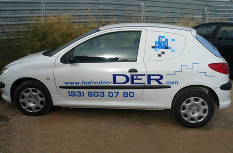 IDG GRUP WEB - ROTULACIÓN COMERCIAL - ROTULACIÓN DE VEHÍCULOS COMERCIALES: Rotulación de Coches, Rotulación de Furgonetas, Rotulación de Camiones, Rotulación de Motos, Rotulación de Barcos,... Rotulación con Vinilo de Corte, Rotulación con Vinilo de Impresión, Rotulación con Vinilo de Fundición, Rotulación Total Covering. ROTULACIÓN VEHÍCULO COMERCIAL (COCHE) - Cliente: FACHADAS DER - GRUP DER.