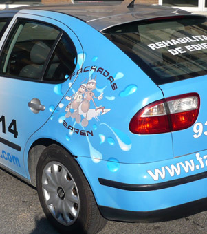 ROTULACIÓN COMERCIAL - ROTULACIÓN DE VEHÍCULOS COMERCIALES: Rotulación de Coches, Rotulación de Furgonetas, Rotulación de Camiones, Rotulación de Motos, Rotulación de Barcos,... Rotulación con Vinilo de Corte, Rotulación con Vinilo de Impresión, Rotulación con Vinilo de Fundición, Rotulación Total Covering. ROTULACIÓN VEHÍCULO COMERCIAL (COCHE) - Cliente: FACHADAS ZAREN.