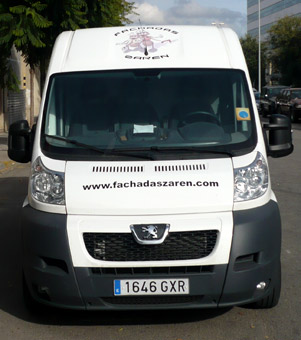 ROTULACIÓN COMERCIAL - ROTULACIÓN DE VEHÍCULOS COMERCIALES: Rotulación de Coches, Rotulación de Furgonetas, Rotulación de Camiones, Rotulación de Motos, Rotulación de Barcos,... Rotulación con Vinilo de Corte, Rotulación con Vinilo de Impresión, Rotulación con Vinilo de Fundición, Rotulación Total Covering. ROTULACIÓN FURGONETA - Cliente: FACHADAS ZAREN.