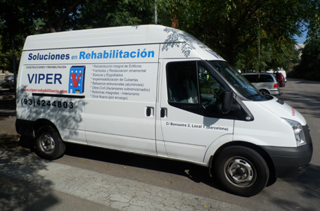 IDG GRUP WEB - ROTULACIÓN COMERCIAL - ROTULACIÓN DE VEHÍCULOS COMERCIALES: Rotulación de Coches, Rotulación de Furgonetas, Rotulación de Camiones, Rotulación de Motos, Rotulación de Barcos,... Rotulación con Vinilo de Corte, Rotulación con Vinilo de Impresión, Rotulación con Vinilo de Fundición, Rotulación Total Covering. ROTULACIÓN VEHÍCULO COMERCIAL (FURGONETA) - Cliente: VIPER REHABILITACIONS